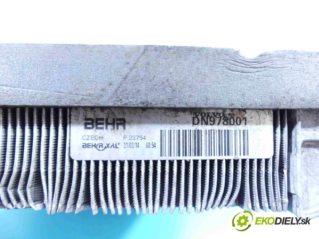 Volvo V60 I 2010-2018 2.4 D5 181KM automatic 133 kW 2400 cm3 5- radiator 7036866 (Radiátory kúrenia)