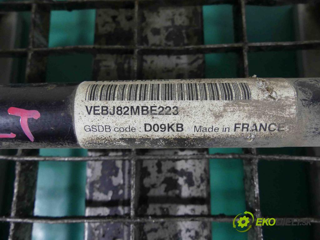 Volvo V60 I 2010-2018 2.4 D5 181KM automatic 133 kW 2400 cm3 5- poloos ľavé T140320 (Poloosy)