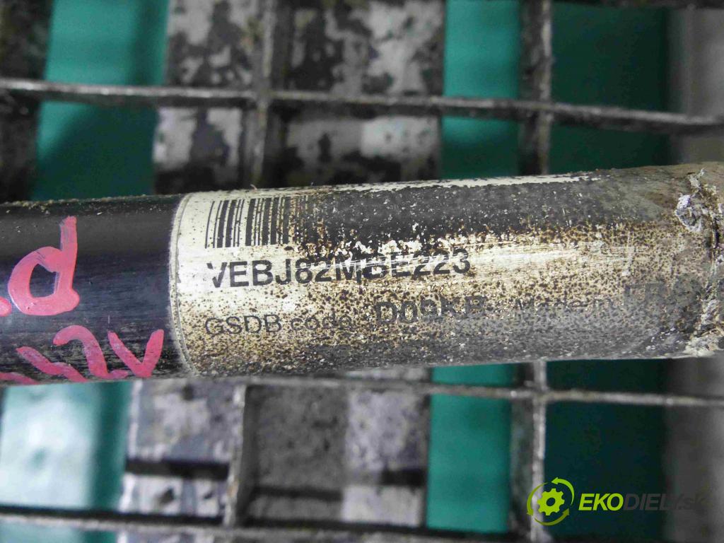 Volvo V60 I 2010-2018 2.4 D5 181KM automatic 133 kW 2400 cm3 5- poloos pravé VEBJ82MBE223 (Poloosy)