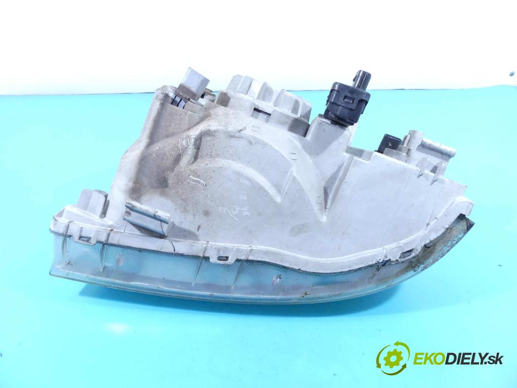 Hyundai Atos 1.1 58 HP manual 43 kW 1086 cm3 5- Reflektor: pravý  (Pravé)