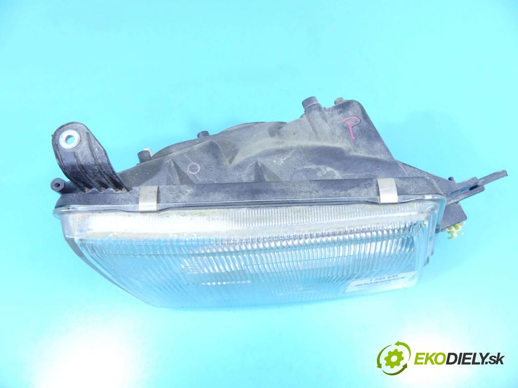 Subaru Forester I SF 1997-2002 2.0 boxer 170 HP manual 125 kW 1984 cm3 5- Reflektor: pravý  (Pravé)