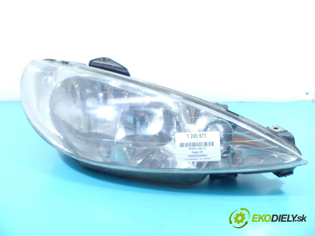 Peugeot 206 1.1 60 HP manual 44 kW 1124 cm3 5- Reflektor: pravý 89000520 (Pravé)