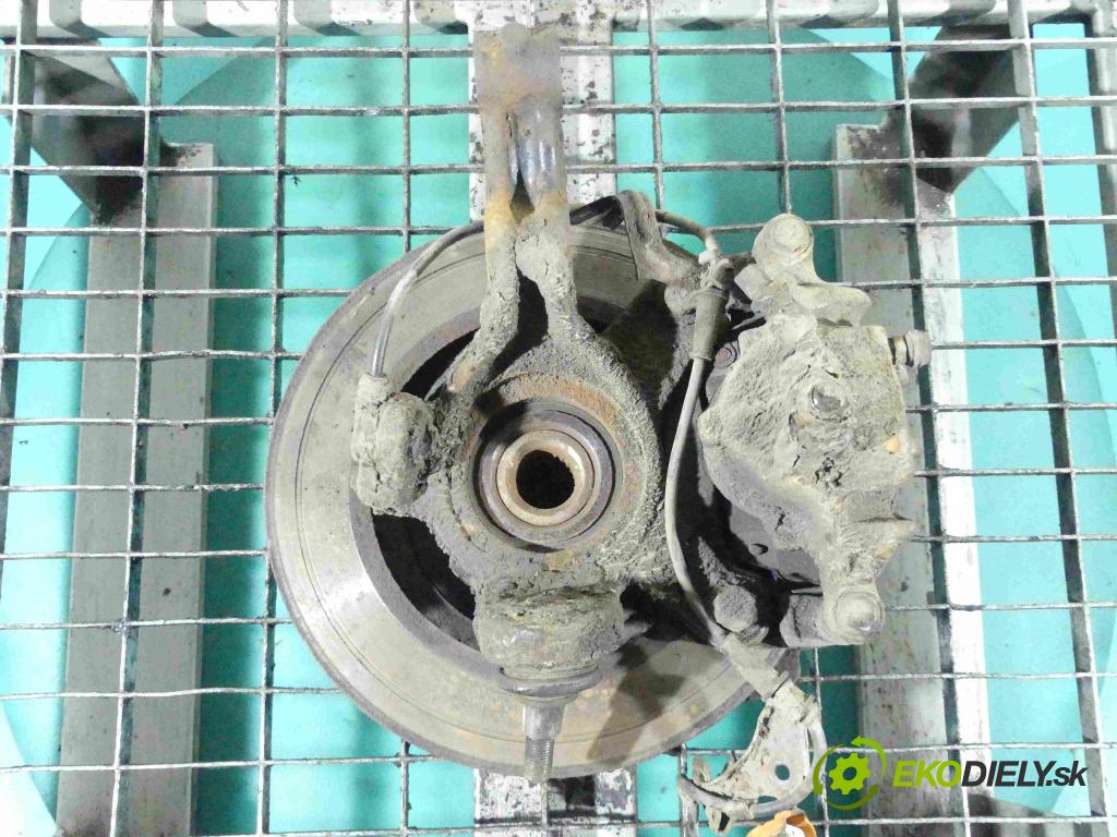 Honda Civic VII 2000-2006 1.6 16v 110 HP manual 81 kW 1590 cm3 5- náboj pravé  (Náboje)