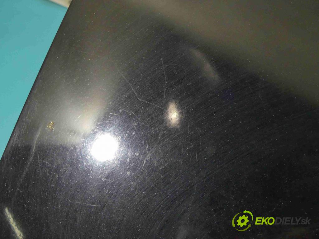 Mercedes CLK II C209 2002-2009 2,2.0 cdi 150 hp automatic 110 kW 2148 cm3 2- zadní kufrové dveře  (Zadní kapoty)