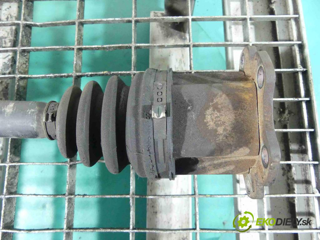 Audi A6 C6 2004-2011 3.0 tdi 232KM automatic 171 kW 2967 cm3 4- poloos ľavé 4F0407271J (Poloosy)