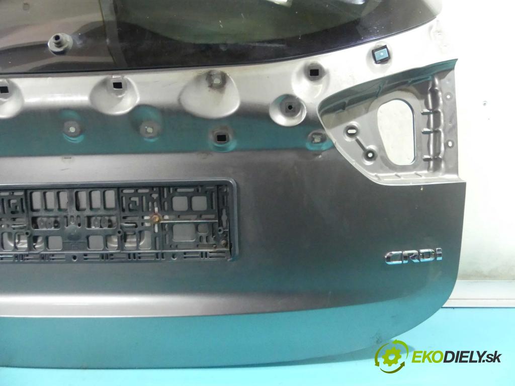 Kia Carens IV 2013-2019 1.7 crdi 141 hp automatic 104 kW 1685 cm3 5- zadní kufrové dveře  (Zadní kapoty)