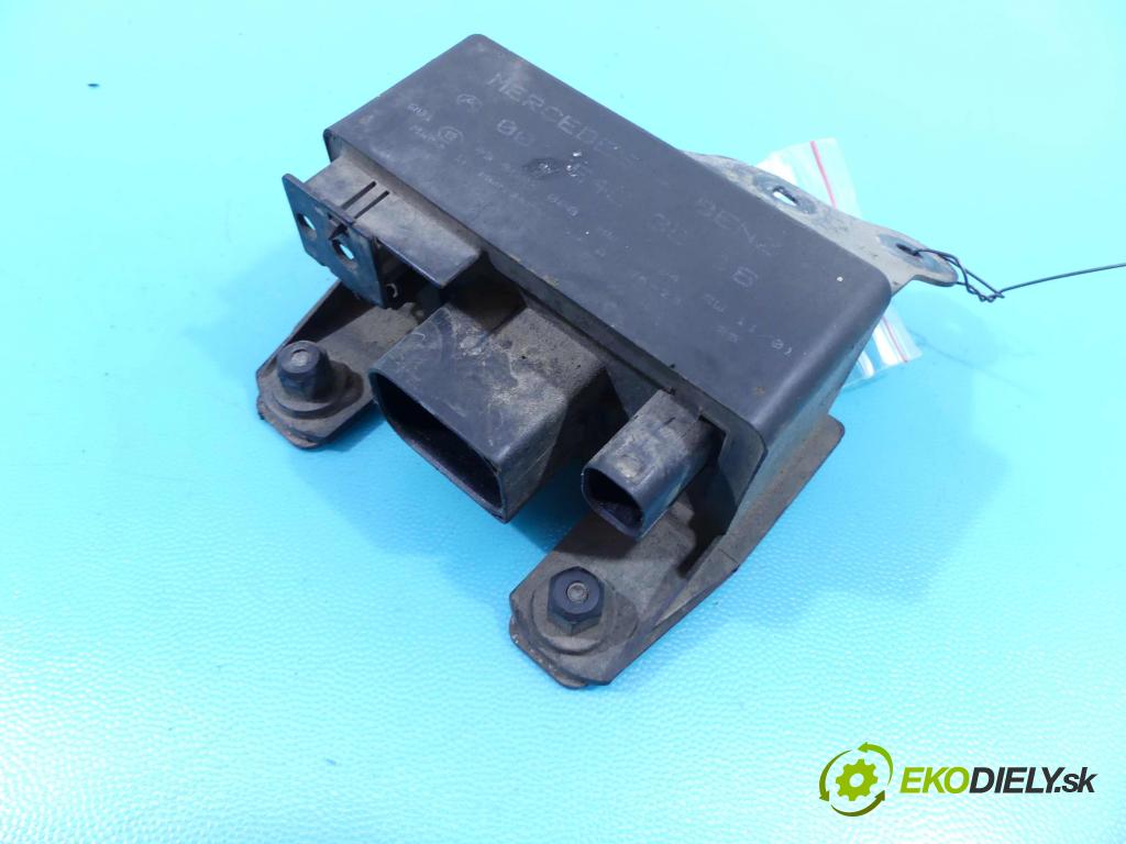 Mercedes CLK II C209 2002-2009 2,2.0 cdi 150 HP automatic 110 kW 2148 cm3 2- Relé:  (Relé)