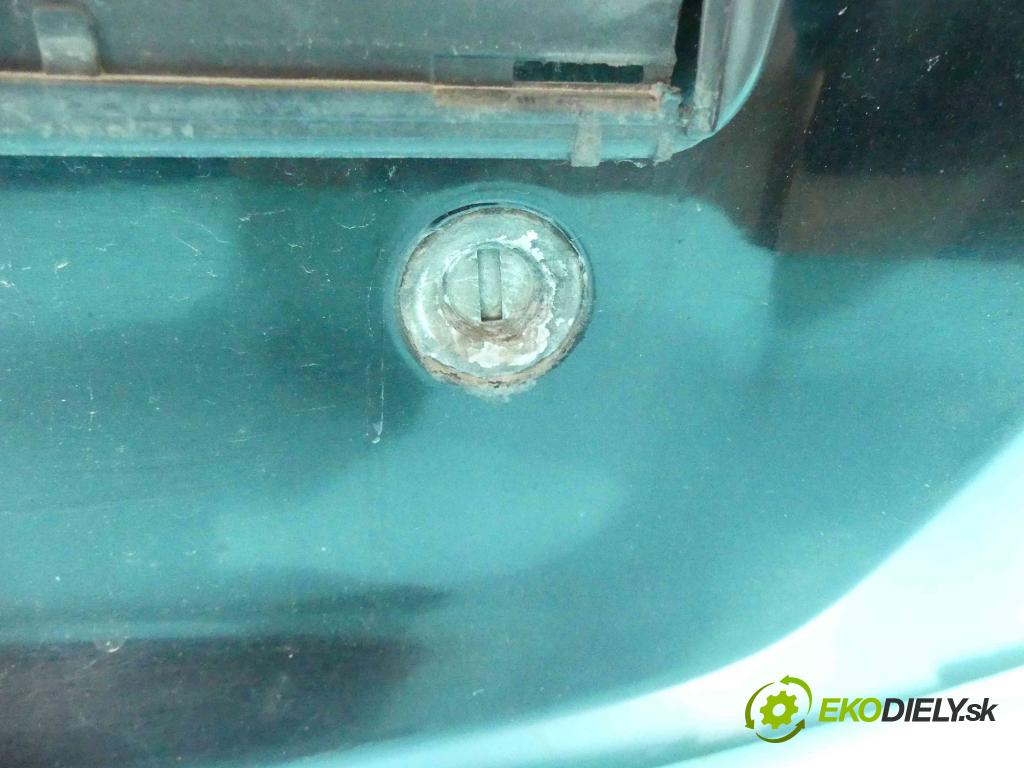 Kia Cerato 2004-2008 1.5 crdi 102 hp manual 75 kW 1493 cm3 5- zadní kufrové dveře  (Zadní kapoty)