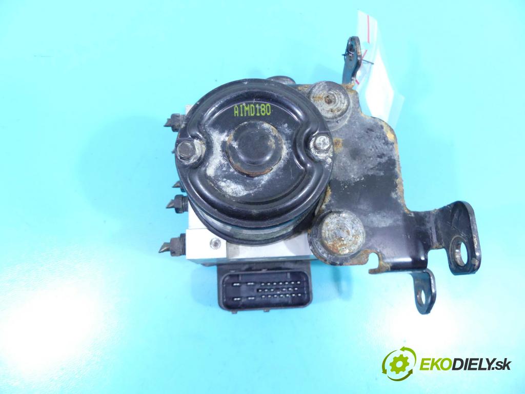 Kia Cerato 2004-2008 1.5 crdi 102 HP manual 75 kW 1493 cm3 5- čerpadlo abs 5WY7221A (Pumpy ABS)