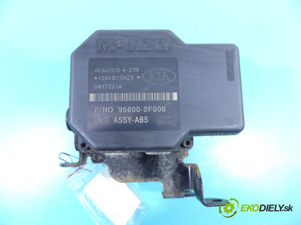 Kia Cerato 2004-2008 1.5 crdi 102 HP manual 75 kW 1493 cm3 5- čerpadlo abs 5WY7221A (Pumpy ABS)