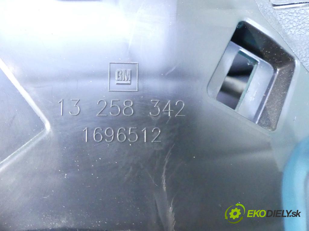 Opel Astra IV 2009-2015 1.4 T 140 HP manual 103 kW 1362 cm3 5- operadlo 13258342 (Lakťové opierky)