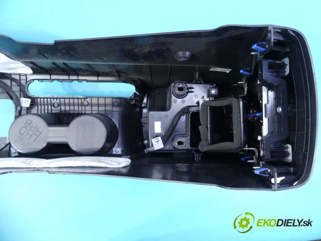 Kia Carens IV 2013-2019 1.7 crdi 141 HP automatic 104 kW 1685 cm3 5- operadlo 84610-A4001 (Lakťové opierky)