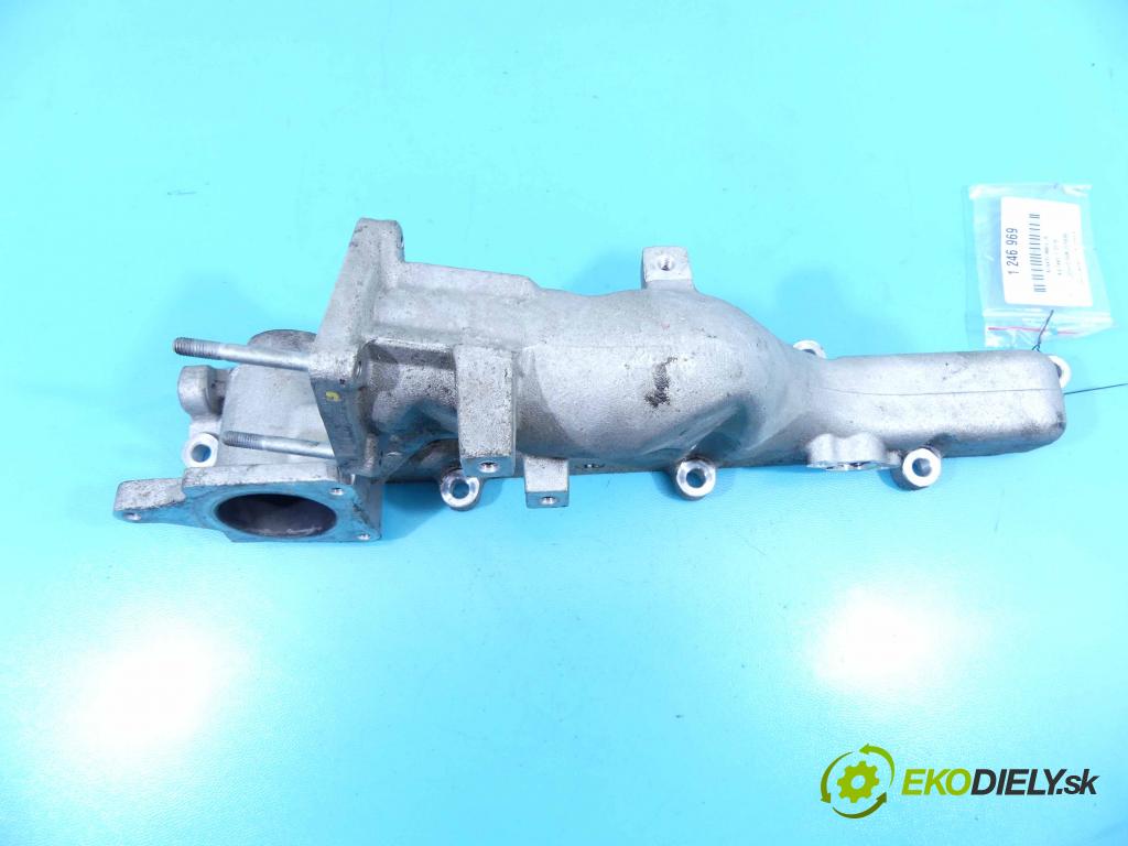 Kia Ceed III 2018- 1.6 crdi 116 HP manual 85 kW 1598 cm3 5- zvod nasávací 180403 (Sacie potrubia)