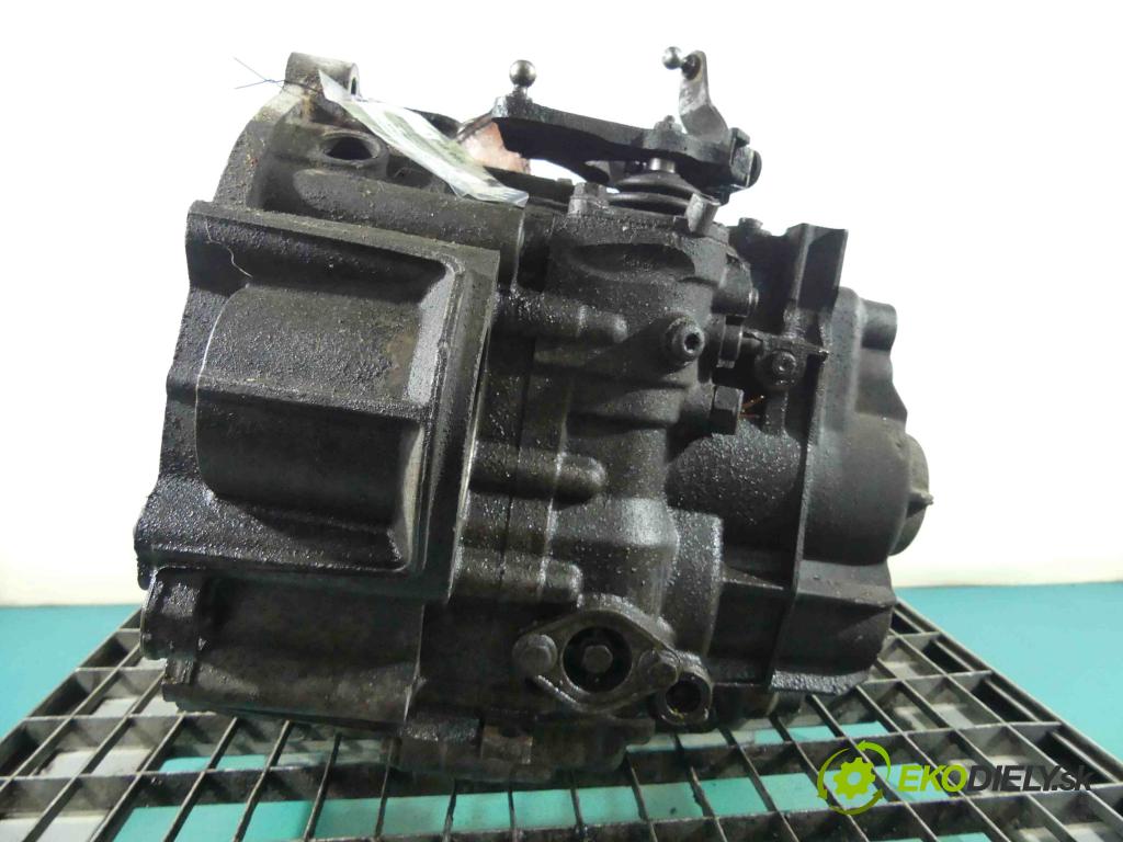 Vw Sharan I 1995-2010 2.0 8v 116 HP manual 85 kW 1984 cm3 5- prevodovka stupeň,rýchlosť manual FPG