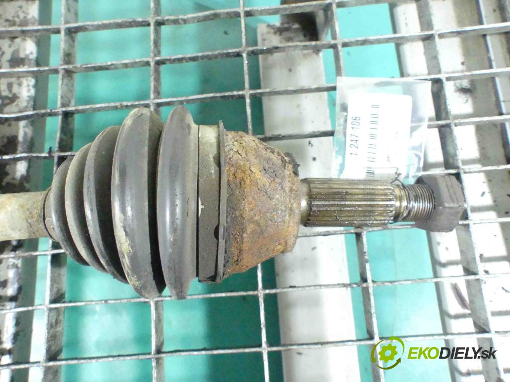 Mazda 2 I 2003-2007 1.2 16v 75 HP manual 55 kW 1242 cm3 5- poloos ľavé  (Poloosy)