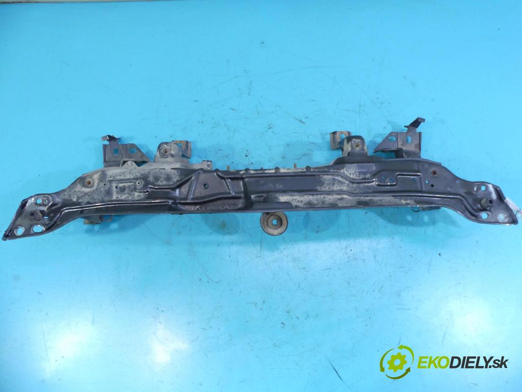 Alfa romeo 147 1.9 jtd 120 hp manual 88 kW 1910 cm3 5- stěna přední  (Výztuhy přední)