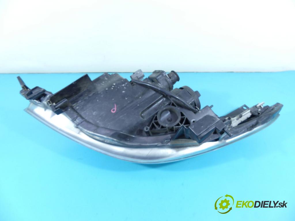 Mazda 5  2005-2010 2.0d 143 HP manual 105 kW 1998 cm3 5- Reflektor: pravý P5115R (Pravé)