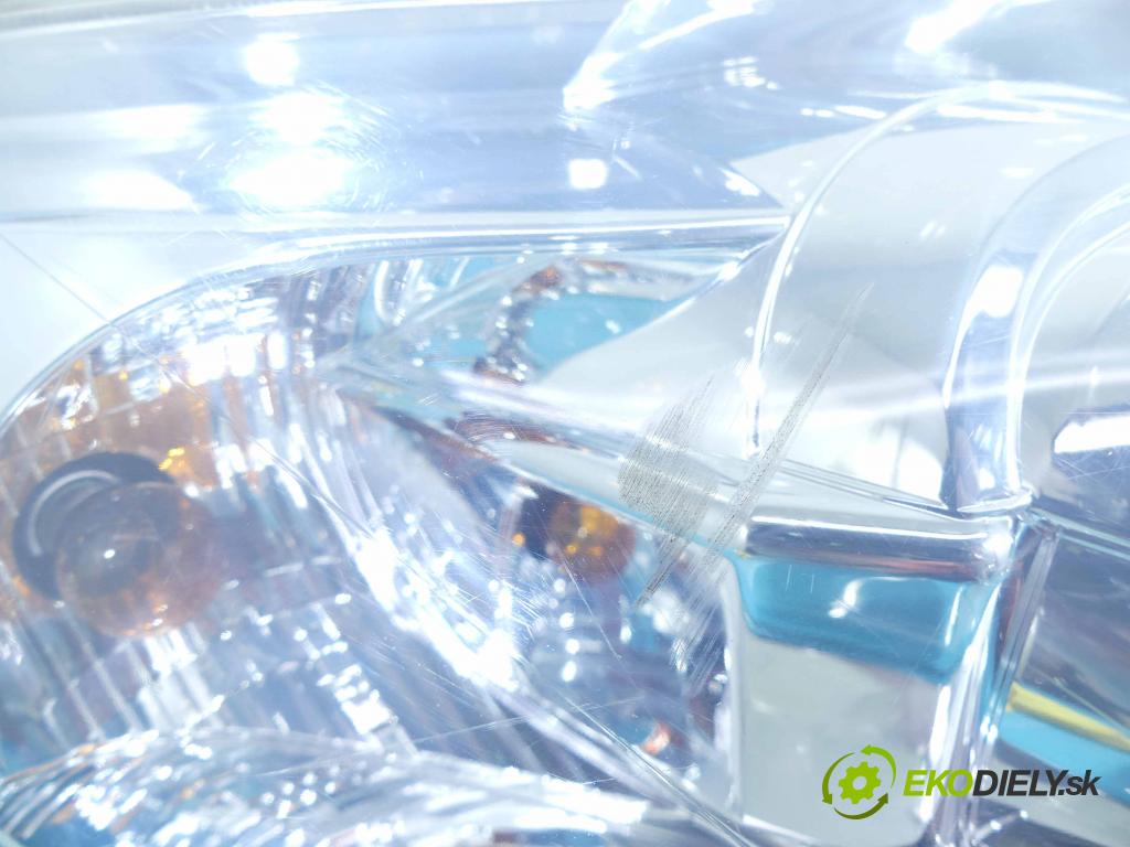 Mazda 5  2005-2010 2.0d 143 HP manual 105 kW 1998 cm3 5- Reflektor: pravý P5115R (Pravé)