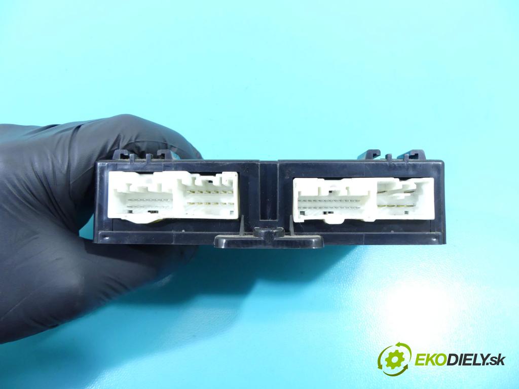 Mazda 5  2005-2010 2.0d 143 HP manual 105 kW 1998 cm3 5- modul riadiaca jednotka CD3467560C (Ostatné)