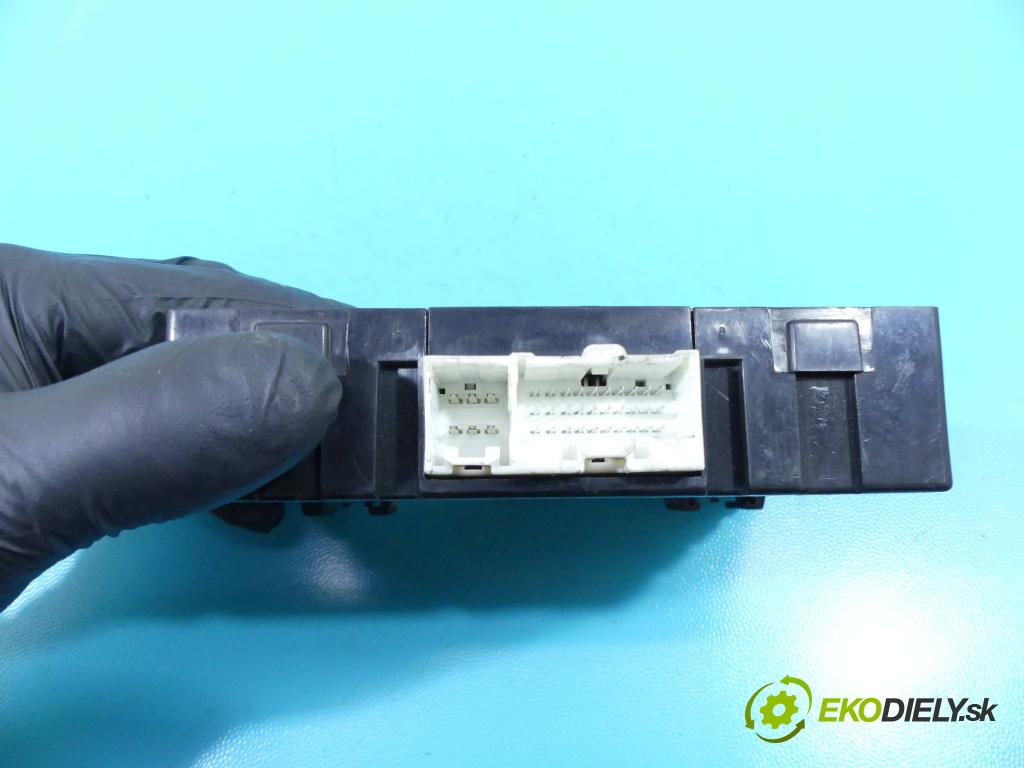 Mazda 5  2005-2010 2.0d 143 HP manual 105 kW 1998 cm3 5- modul riadiaca jednotka CD3467560C (Ostatné)