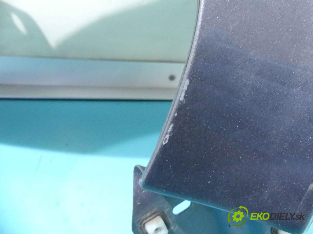 Volvo C30 2.0d 136hp manual 100 kW 1998 cm3 3- blatnik přední levý