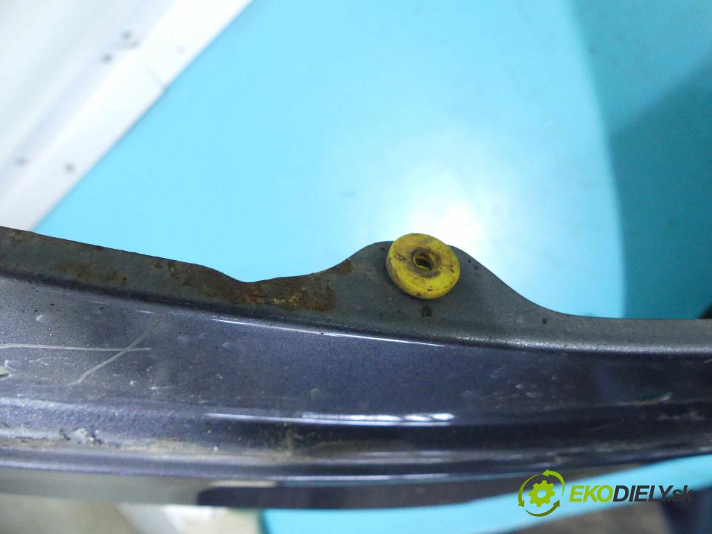 Volvo C30 2.0d 136hp manual 100 kW 1998 cm3 3- blatnik přední levý