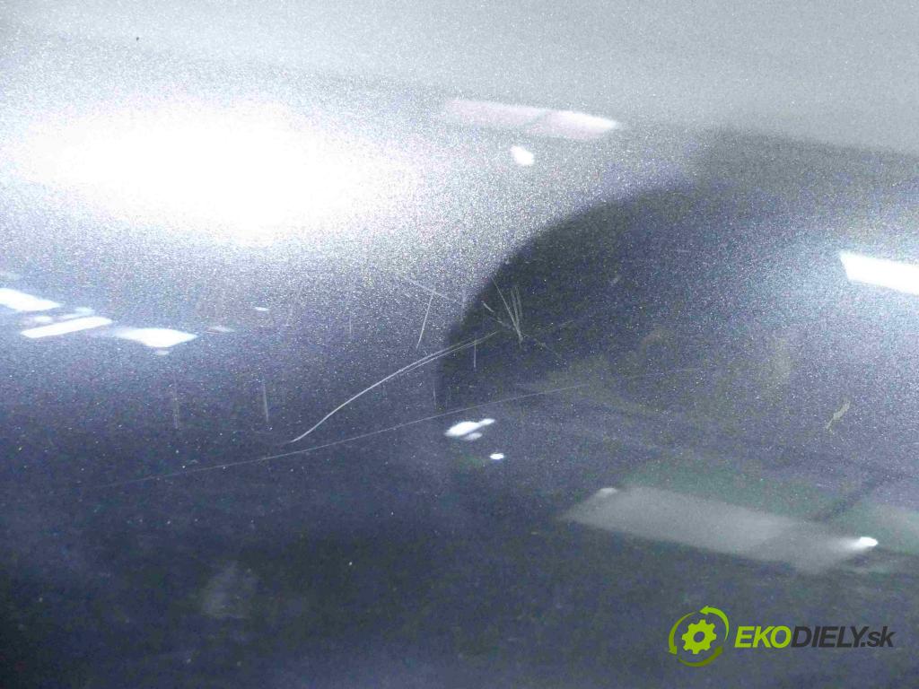 Volvo C30 2.0d 136hp manual 100 kW 1998 cm3 3- blatnik přední levý