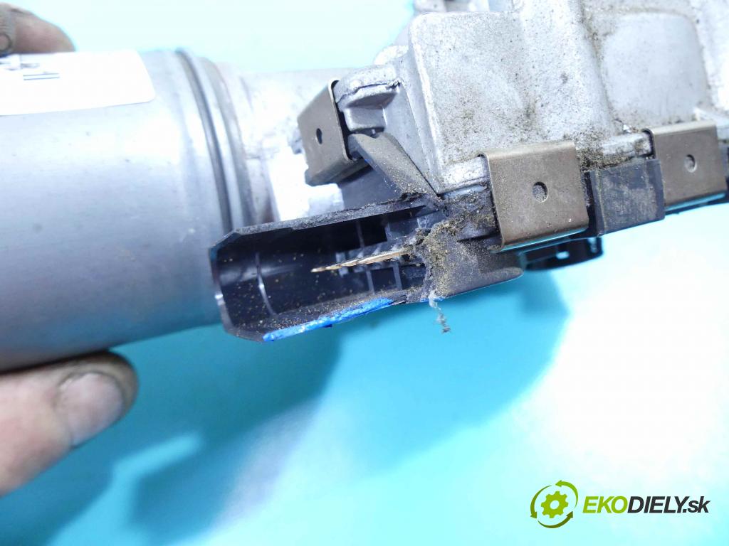 Volvo C30 2.0d 136 HP manual 100 kW 1998 cm3 3- motor stieračov predné 1397220678
