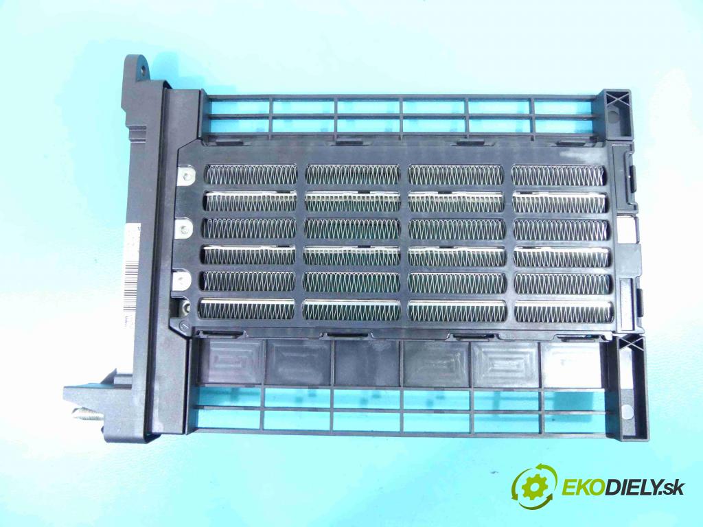 Skoda Octavia III 2013- 1.6 tdi 105 HP manual 77 kW 1598 cm3 5- radiator 5Q0963235B (Radiátory kúrenia)