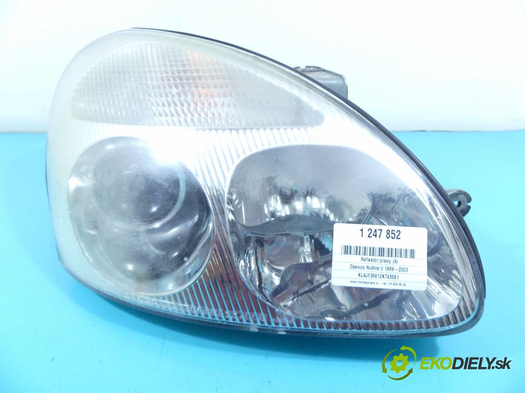 Daewoo Nubira II 1999-2003 1.6 16v 103 HP manual 76 kW 1598 cm3 5- Reflektor: pravý  (Pravé)