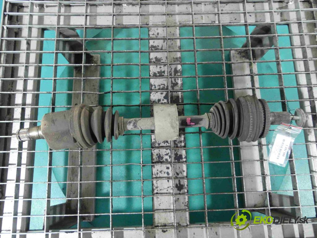 Volvo S80 I 1998-2006 2.4 20v 170 HP automatic 125 kW 2435 cm3 4- poloos ľavé  (Poloosy)