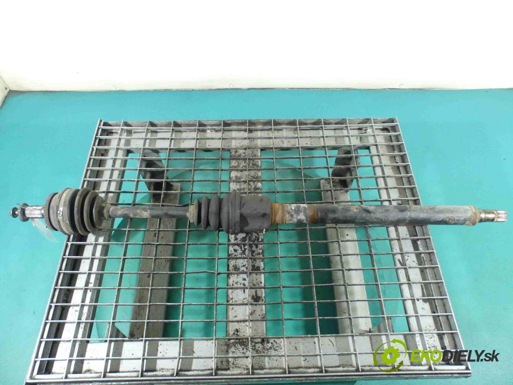 Volvo S80 I 1998-2006 2.4 20v 170 HP automatic 125 kW 2435 cm3 4- poloos pravé  (Poloosy)