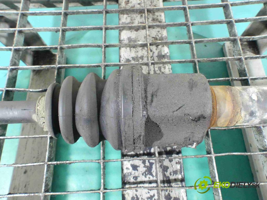 Volvo S80 I 1998-2006 2.4 20v 170 HP automatic 125 kW 2435 cm3 4- poloos pravé  (Poloosy)