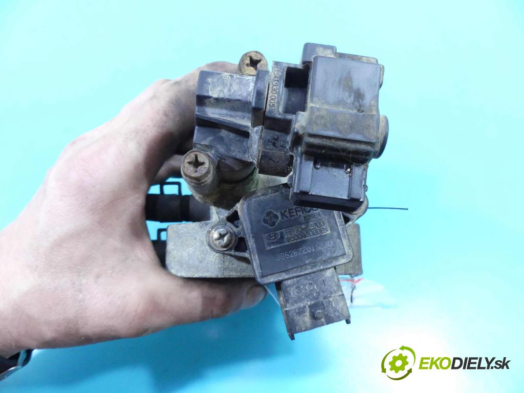 Hyundai Getz 1.1 63 HP manual 46 kW 1086 cm3 5- klapka 35150-02600 (Škrtiace klapky)