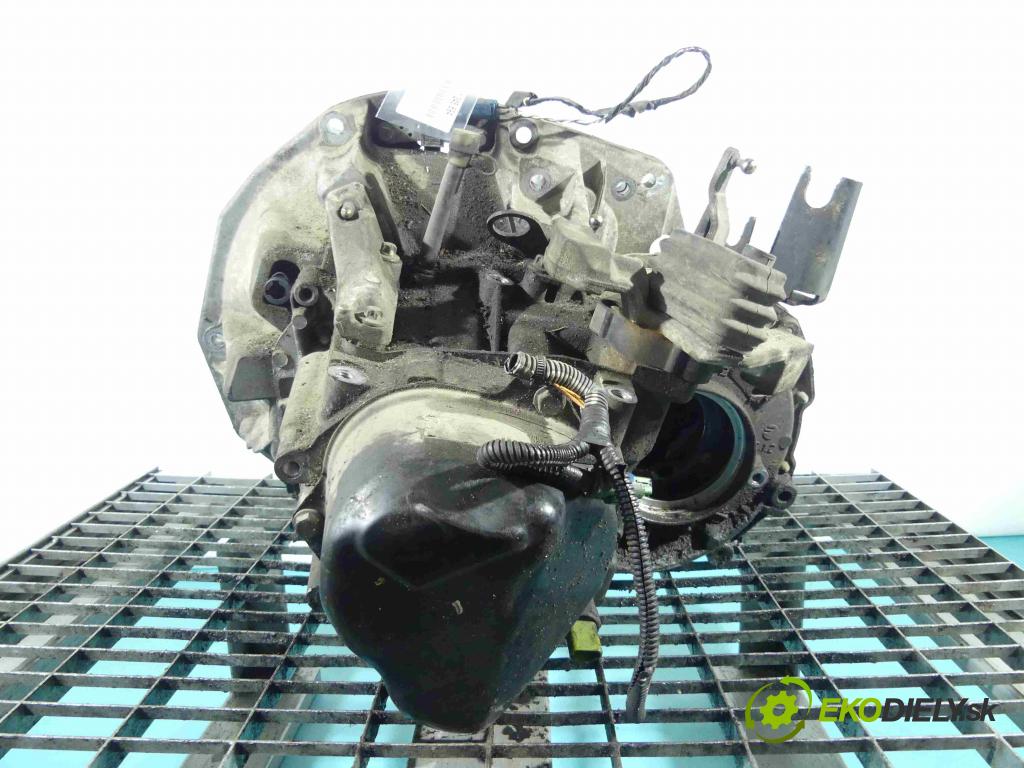 Renault Laguna II 2001-2007 2.0 16v 135 HP manual 99 kW 1998 cm3 5- prevodovka stupeň,rýchlosť manual JR5014