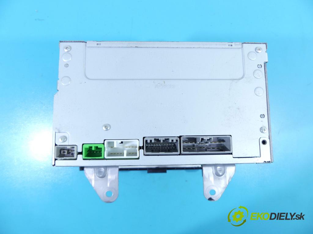 Honda CR-V III 2006-2011 2.2 i-DTEC 150 hp manual 110 kW 2199 cm3 5- Radio továrna: 39100-SWA-G212-M1