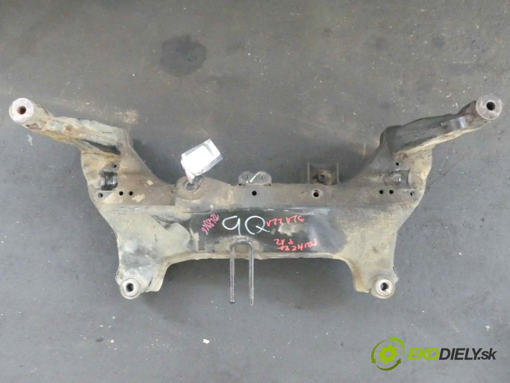 Nissan Primera P12 2001-2007 1.9 dci 120 hp manual 88 kW 1870 cm3 4- výztuha motoru 