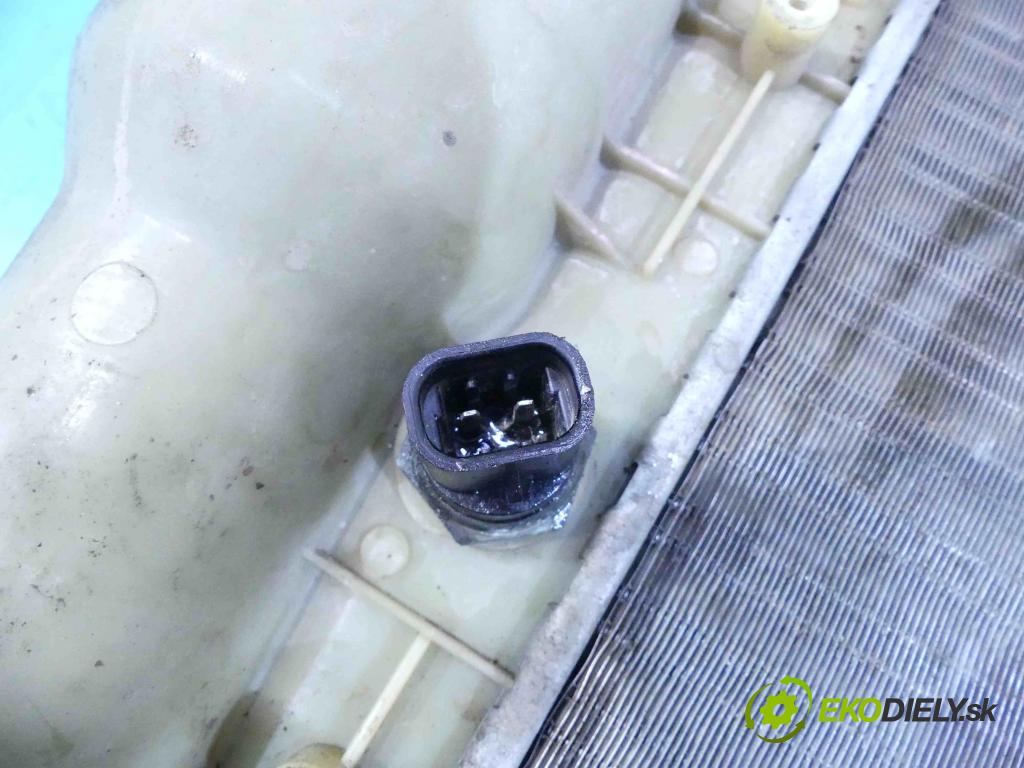 Fiat Punto I 1993-1999 1.2 58 HP manual 43 kW 1242 cm3 3- chladič  (Chladiče)