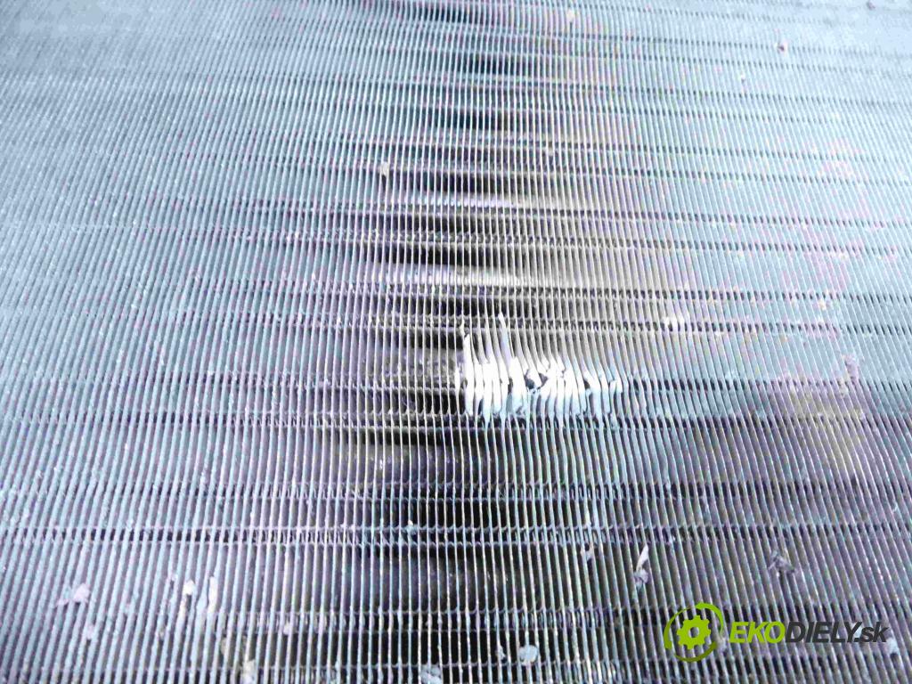 Fiat Punto I 1993-1999 1.2 58 HP manual 43 kW 1242 cm3 3- chladič  (Chladiče)