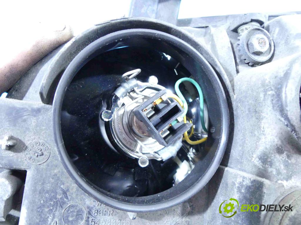 Toyota Avensis I T22 1997-2003 1.8 16v 110 HP manual 81 kW 1762 cm3 5- Reflektor: pravý  (Pravé)