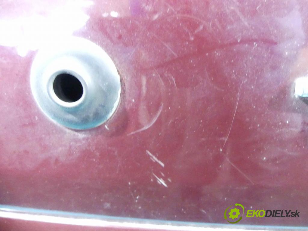 Opel Zafira A 1999-2005 2.0 dti 101 hp manual 74 kW 1995 cm3 5- zadní kufrové dveře  (Zadní kapoty)