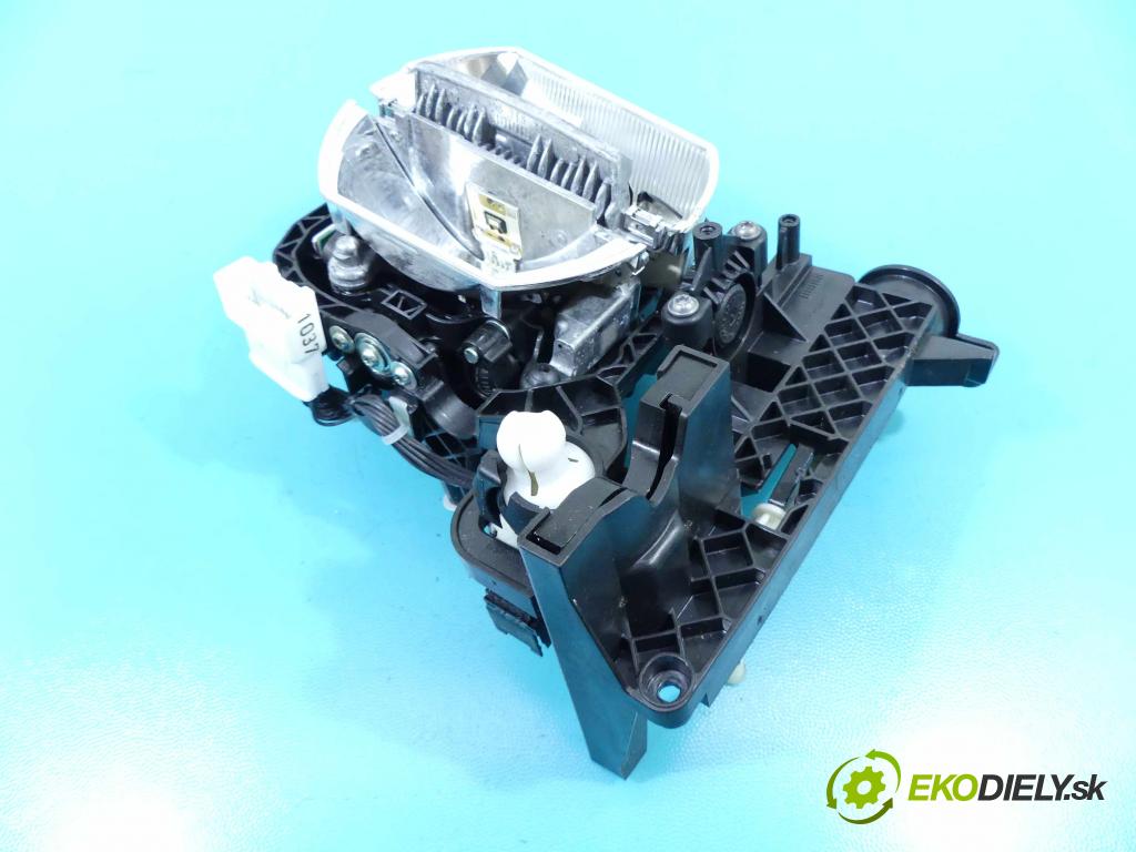 Bmw X3 F25 2010-2017 3.0 306KM automatic 225 kW 2979 cm3 5- Reflektor: pravý 130722301404 (Pravé)