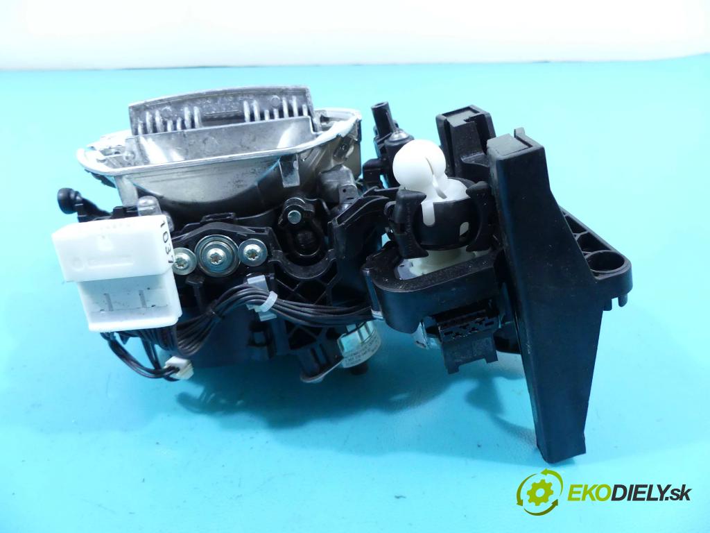 Bmw X3 F25 2010-2017 3.0 306KM automatic 225 kW 2979 cm3 5- Reflektor: pravý 130722301404 (Pravé)