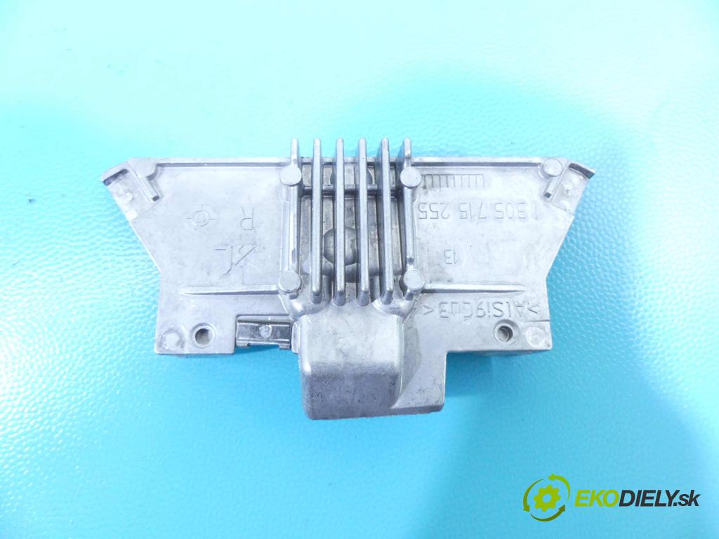 Bmw X3 F25 2010-2017 3.0 306KM automatic 225 kW 2979 cm3 5- Reflektor: pravý 1305715255 (Pravé)