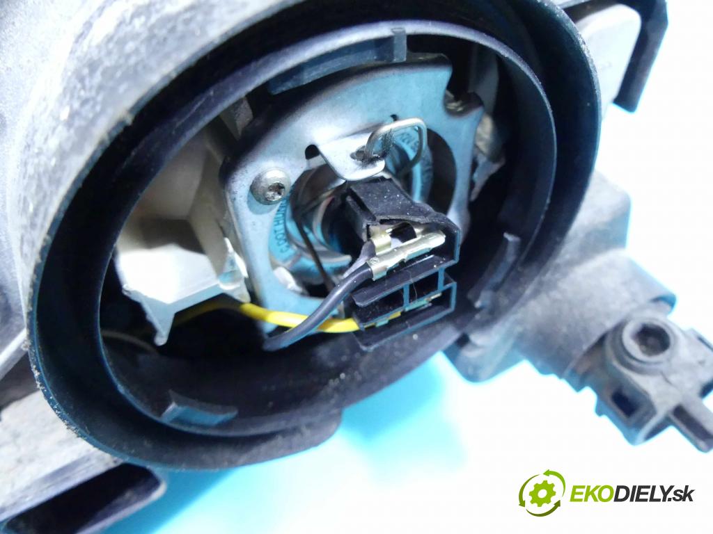 Rover 25 1.1 16v 75 HP manual 55 kW 1119 cm3 5- Reflektor: pravý  (Pravé)