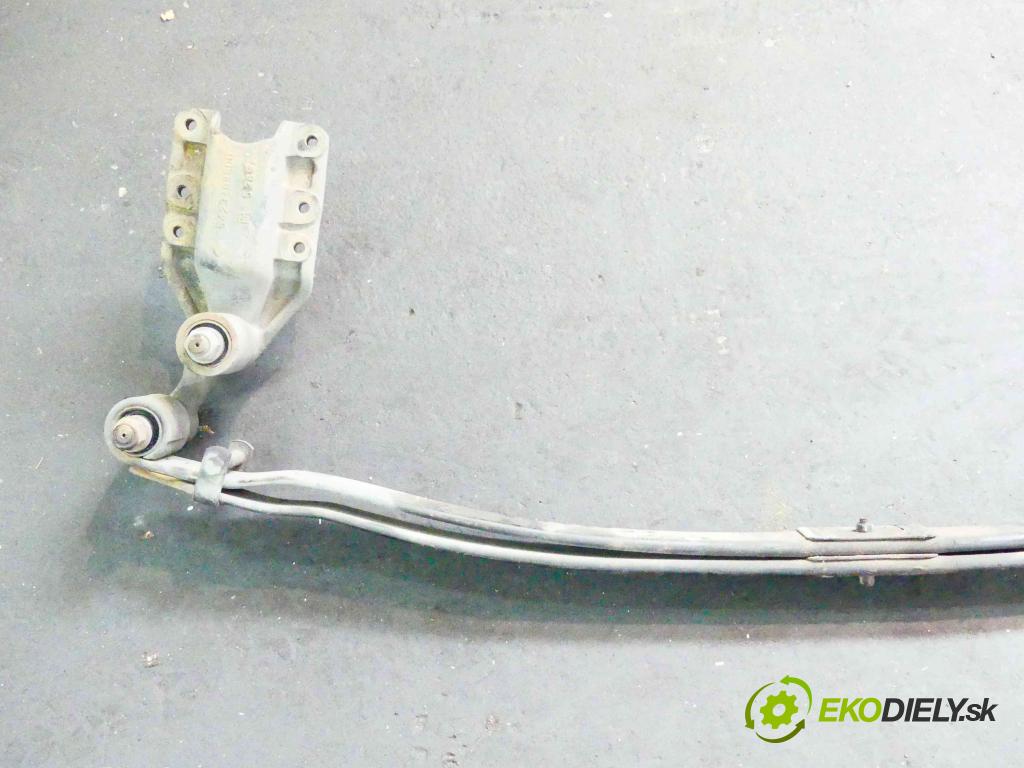 Nissan Atleon II 2000-2013 3.0 dci 150 HP manual 110 kW 2953 cm3 2- listové pero