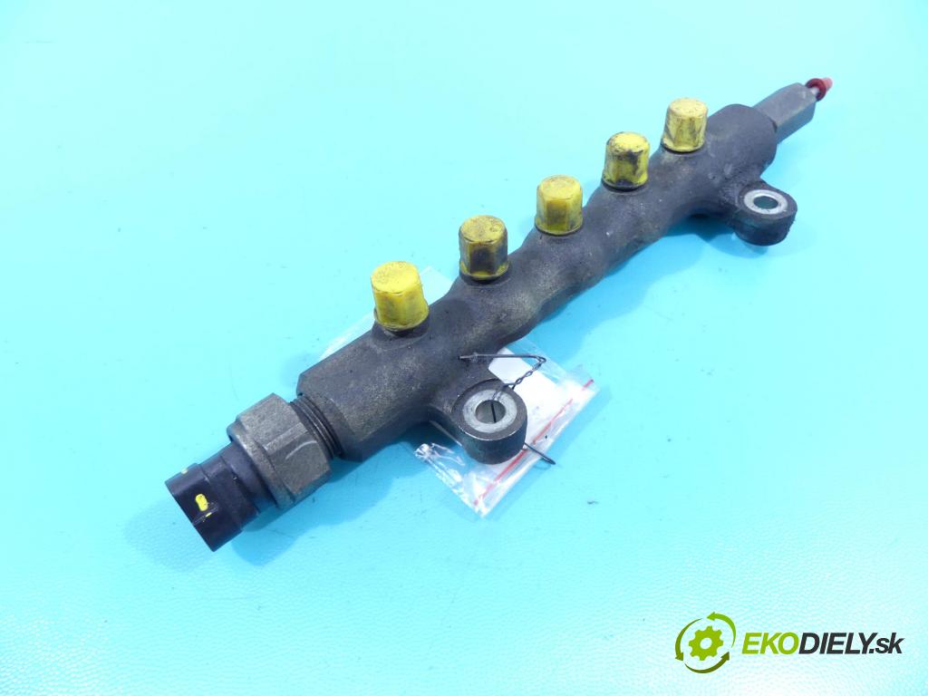 Toyota Avensis II T25 2003-2008 2.0 D4D 126 HP manual 93 kW 1998 cm3 5- lišta vstrekovacia  (Vstrekovacie lišty)