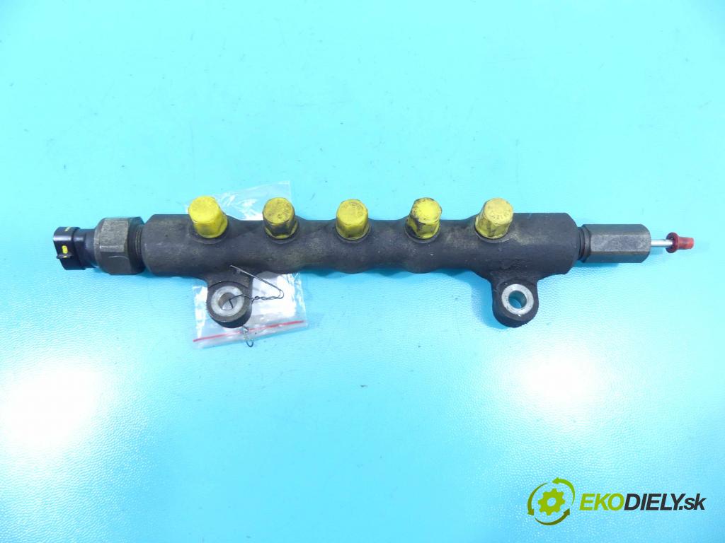 Toyota Avensis II T25 2003-2008 2.0 D4D 126 HP manual 93 kW 1998 cm3 5- lišta vstrekovacia  (Vstrekovacie lišty)