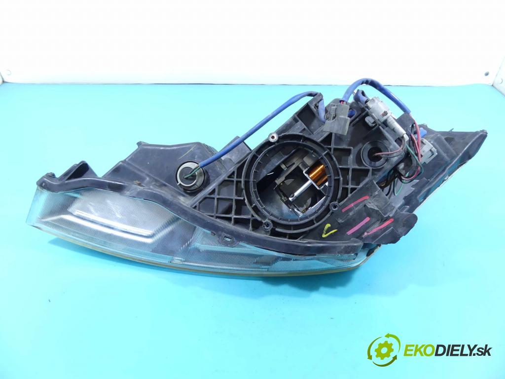 Nissan Murano Z50 2003-2008 3.5 V6 234KM automatic 172 kW 3498 cm3 5- Reflektor: pravý  (Pravé)
