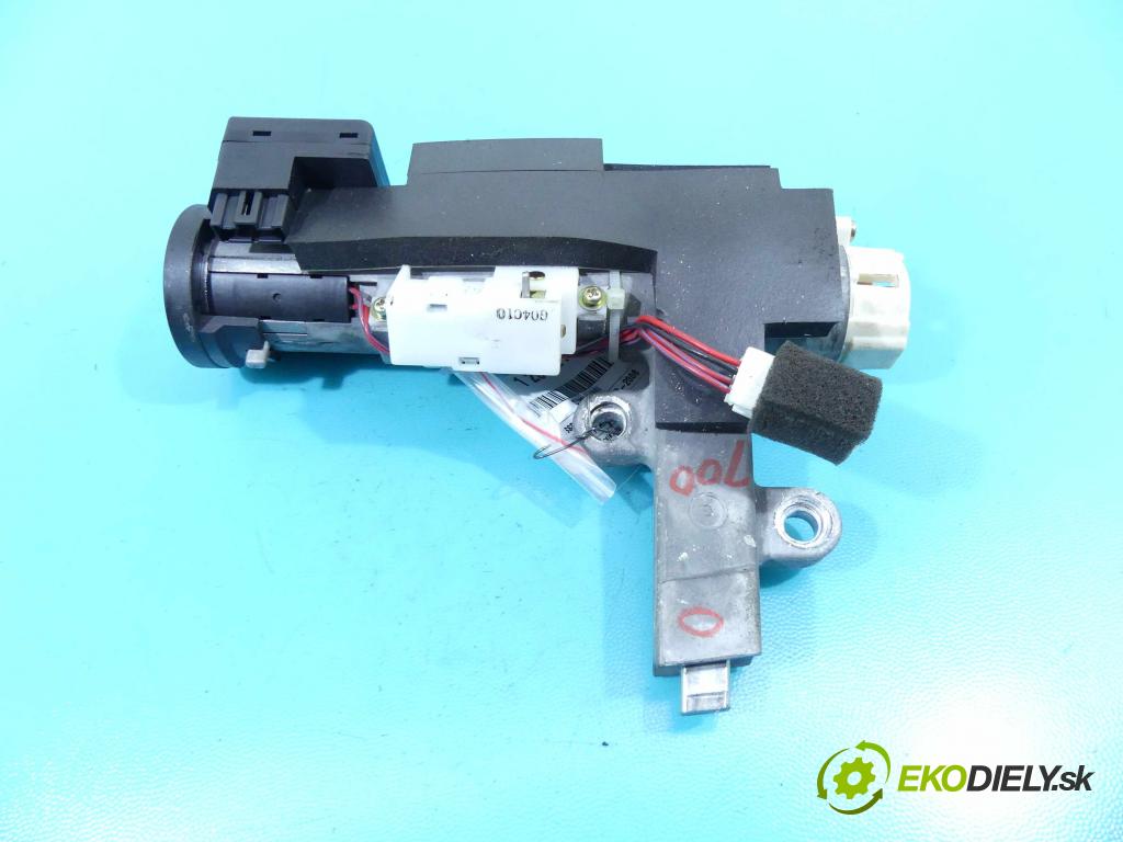 Nissan Murano Z50 2003-2008 3.5 V6 234KM automatic 172 kW 3498 cm3 5- Spínačka  (Spínacie skrinky a kľúče)